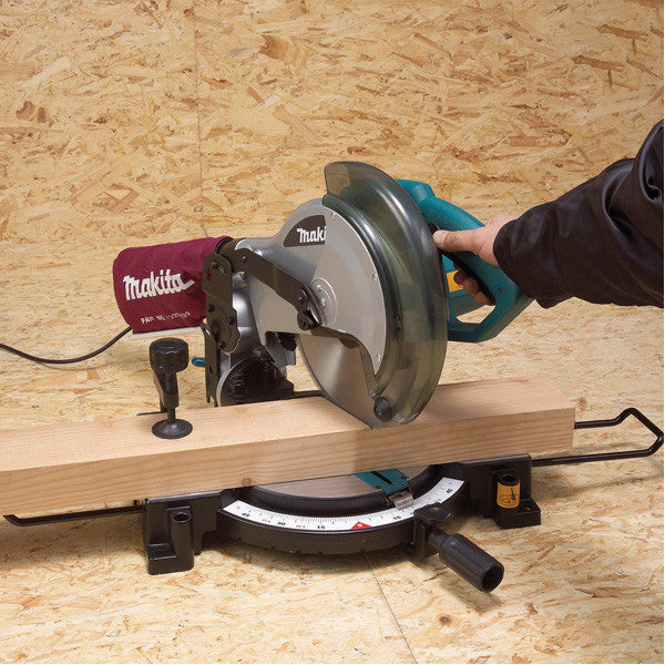 Makita MLS 100N gérvágó
